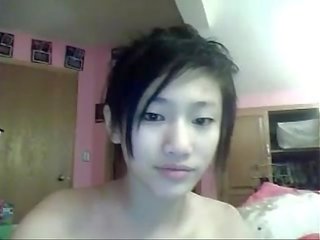 Pociągający azjatyckie filmiki jej cipka - czat z jej @ asiancamgirls.mooo.com